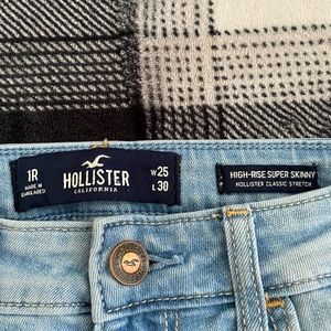 Hollister Jeans